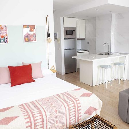 A 100M De Playa Piscina Y Todos Los Servicios Apartment Torrox Bagian luar foto