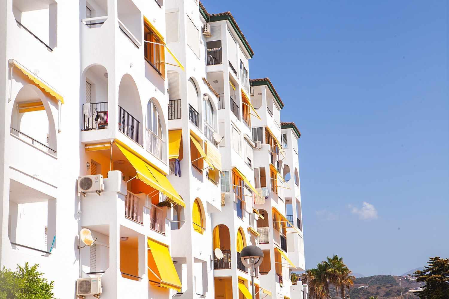A 100M De Playa Piscina Y Todos Los Servicios Apartment Torrox Bagian luar foto