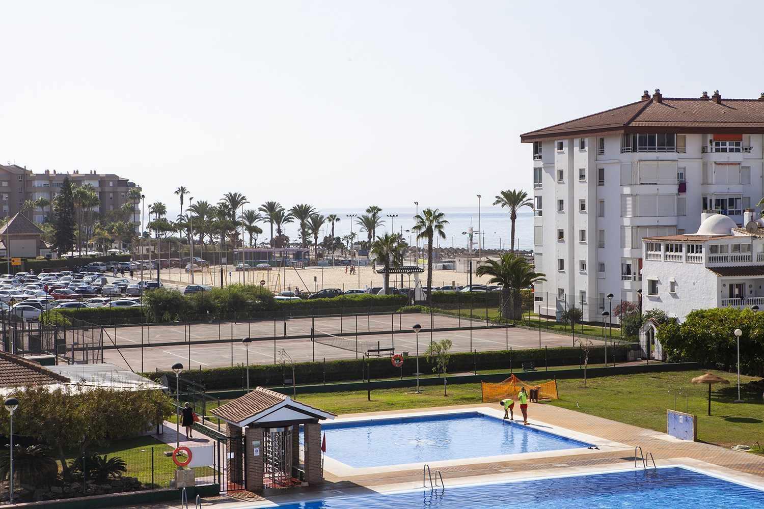 A 100M De Playa Piscina Y Todos Los Servicios Apartment Torrox Bagian luar foto